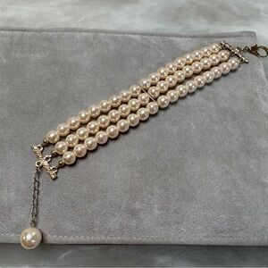 Elegant Pearl Multi-Strand Bracelet - Cream Pearls with Gold Accents